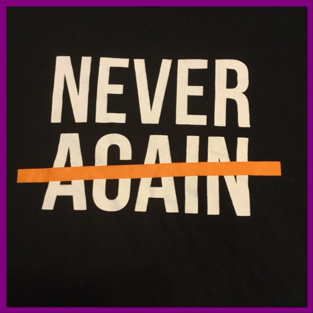 “Never Again” Tshirt, sz M